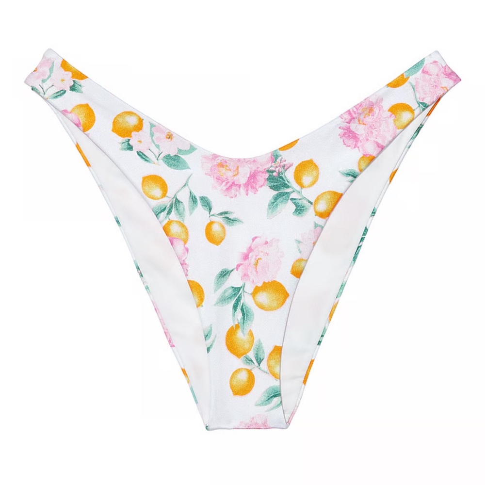 Victoria’s Secret Brazilian Swim Bottom Size Small NWT